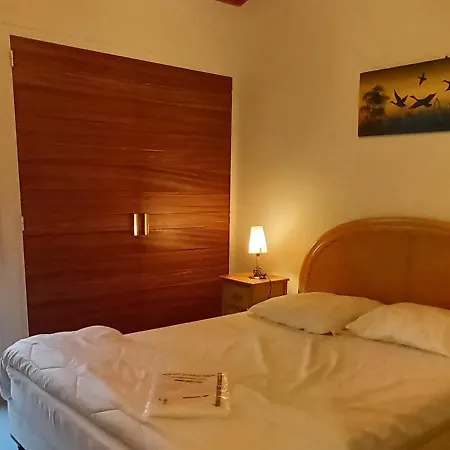 Casa de Férias Pavillon à Saint-jean-de-monts: 2 Chambres, Proche Plage, Forêt Et Commerces, Jardin Clos - Fr-1-323-259 Saint-Jean-de-Monts